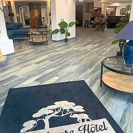 Hotel Au Palmyre 3*